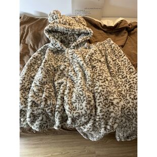 �H��춮aƷչʾ����-�ҾӶ��b���y�Bñɺ���q˯��Ůʿ���¿��L��