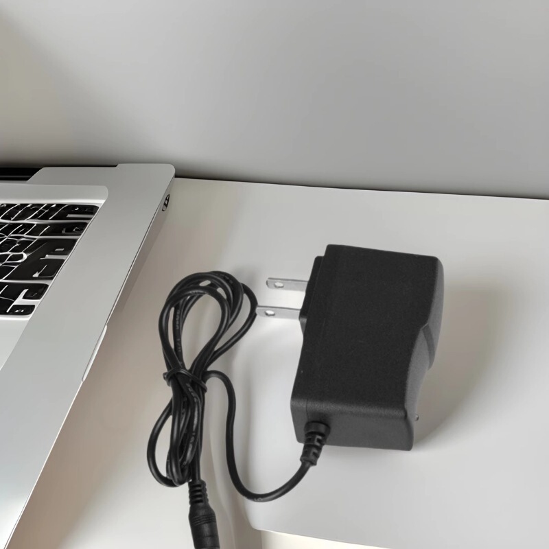 4.0*1.7 Head 3.5 Head Power Adapter