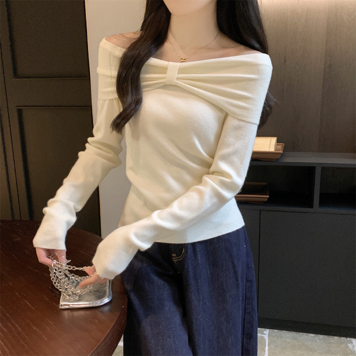 甜辣妹一字领露肩设计长袖秋季新款时尚别致修身显瘦纯色上衣ins|undefined