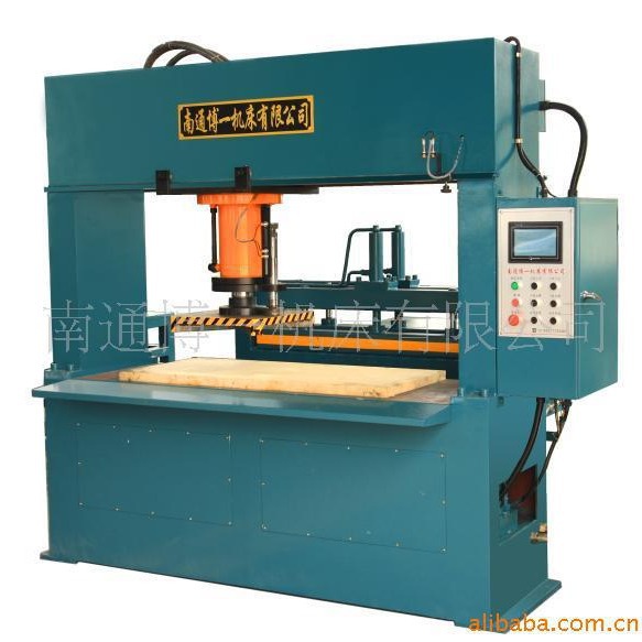 供应数控下料机 裁断机下料液压机 智能裁断机 无纺布切片机