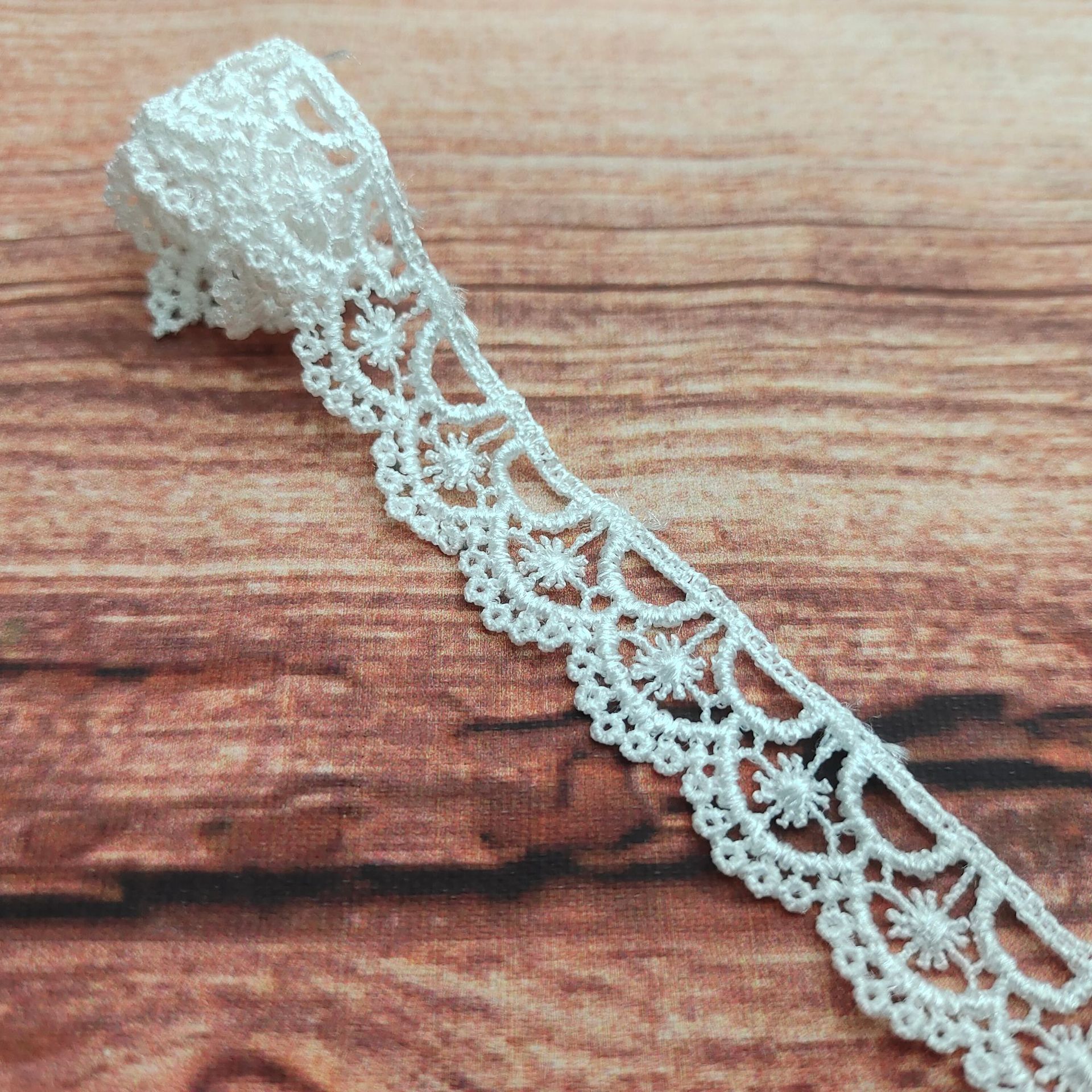 蕾丝花边辅料涤纶水溶电脑绣花服装边边装饰小链条厂家现货批发