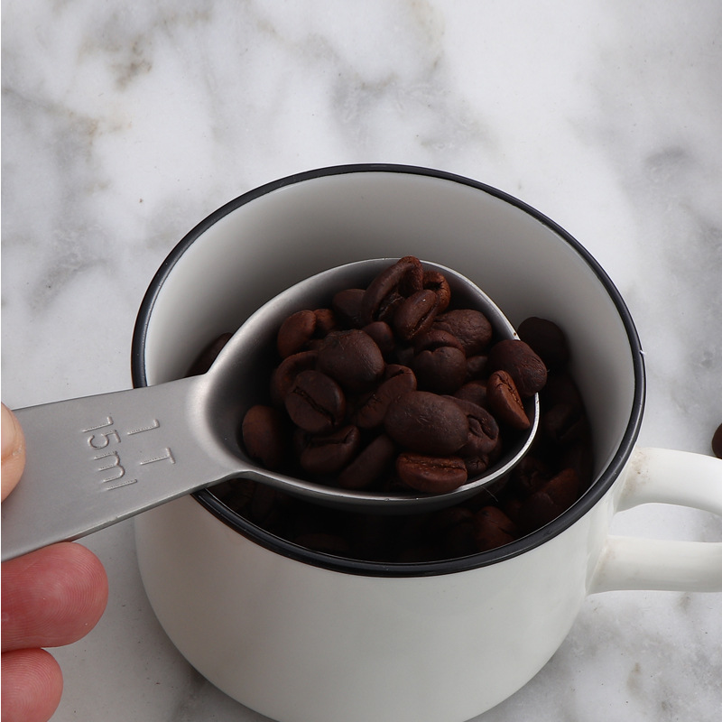 Cuchara de medición de granos de café en forma de corazón de acero inoxidable transfronterizo cuchara de medidor de oro con logotipo 15ml 30ml cuchara de leche en polvo