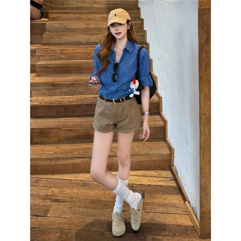 Blue collared long-sleeve shirt for women, fall 2026 model, extremely beautiful Hepburn-style French light luxury high-end top Blue collared long-sleeve shirt for women, fall 2026 model, extremely beautiful Hepburn-style French light luxury high-end top