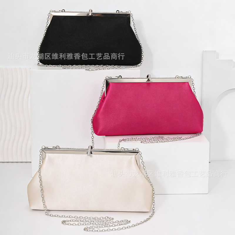 Light Luxury Faux Silk Banquet Clutch Chain Crossbody Bag Evening Bag Niche Design Women's Handbag For Cheongsam - Thumbnail 3