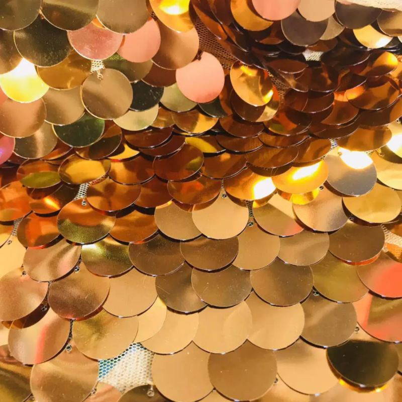 鱼鳞亮片布料幻彩加密直播拍照生日派对背景墙服装面料美人鱼桌布