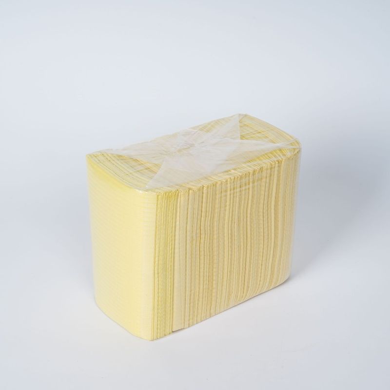 メーカーは使い捨ての布を販売しています。|undefined