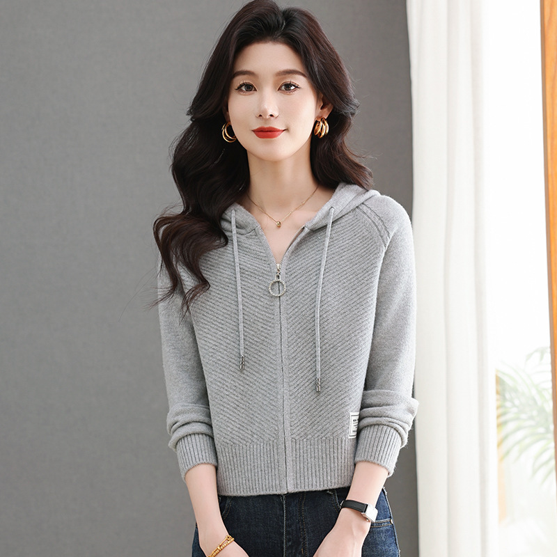 Fashionable Wool Cardigan for Women, Petite Short Hooded Sweater, Autumn and Winter New Stylish Versatile Knitwear