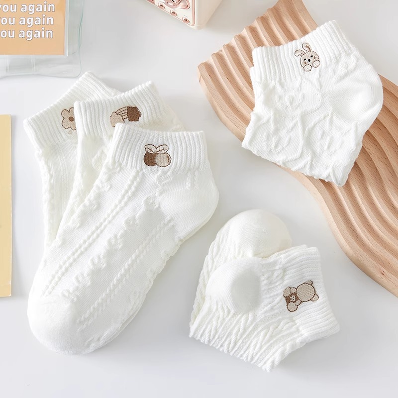 Boat Socks for Spring and Summer, White Short Socks, Low-Cut Invisible Socks, Thin Breathable Socks, Japanese Style Women's Socks, Versatile on Instagram