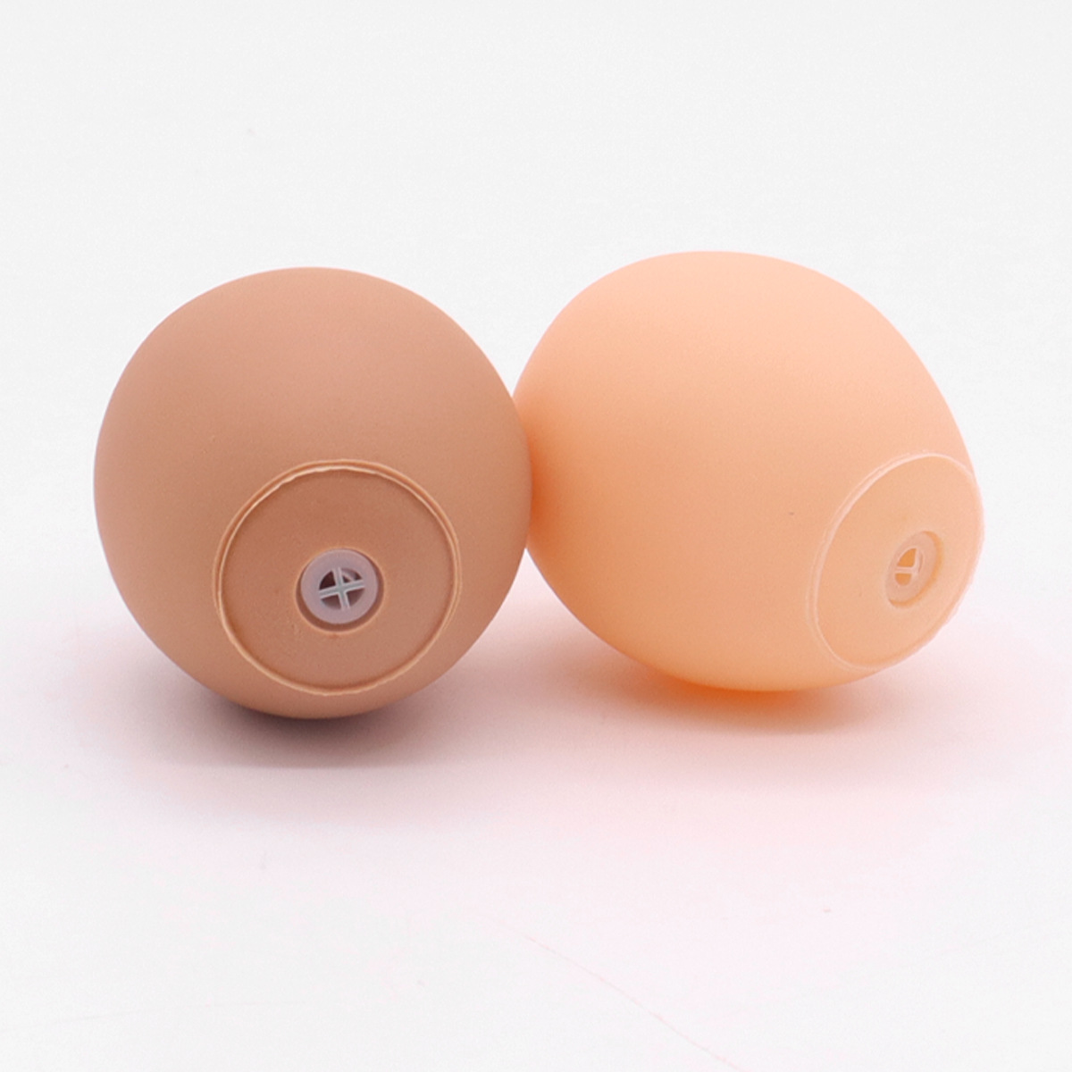 Los juguetes para mascotas no son malos para morder huevos de simulación de vinilo