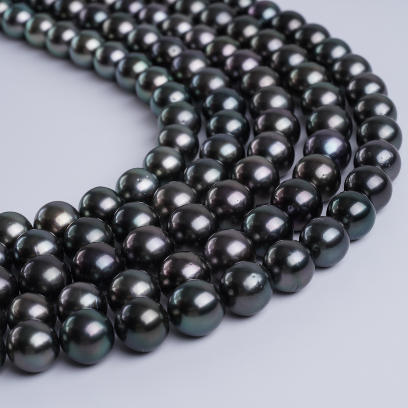 organic necklace from pearl