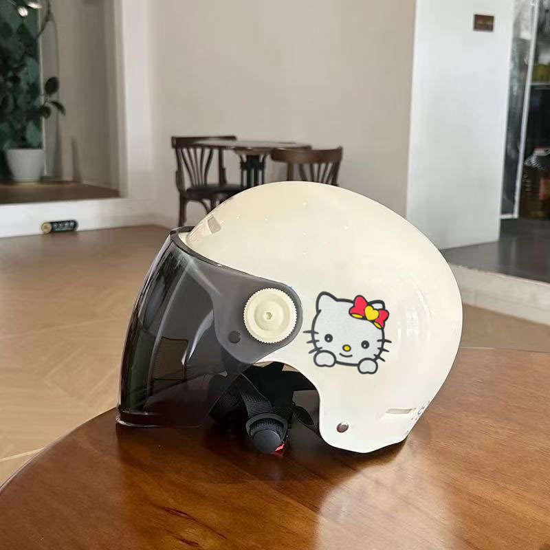 Newly certified summer motorcycle helmet for men and women, half helmet, national standard, suitable for electric vehicles and scooters, sun protection, all-season safety helmet