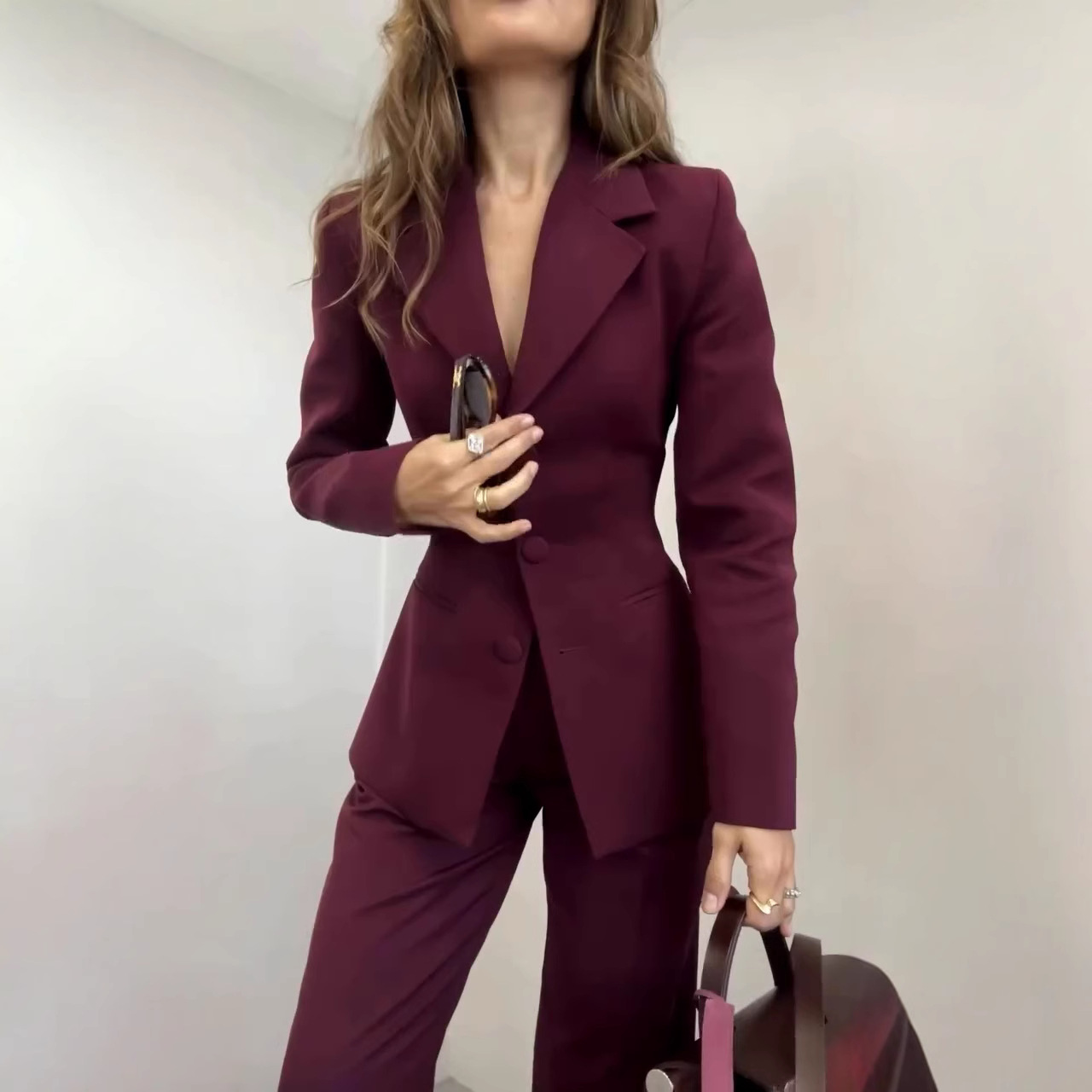 2025 New European And American Cross-Border Foreign Trade Women's V-Neck Slim Wais Fashion Buon Long Sleeve_ecoleips.com