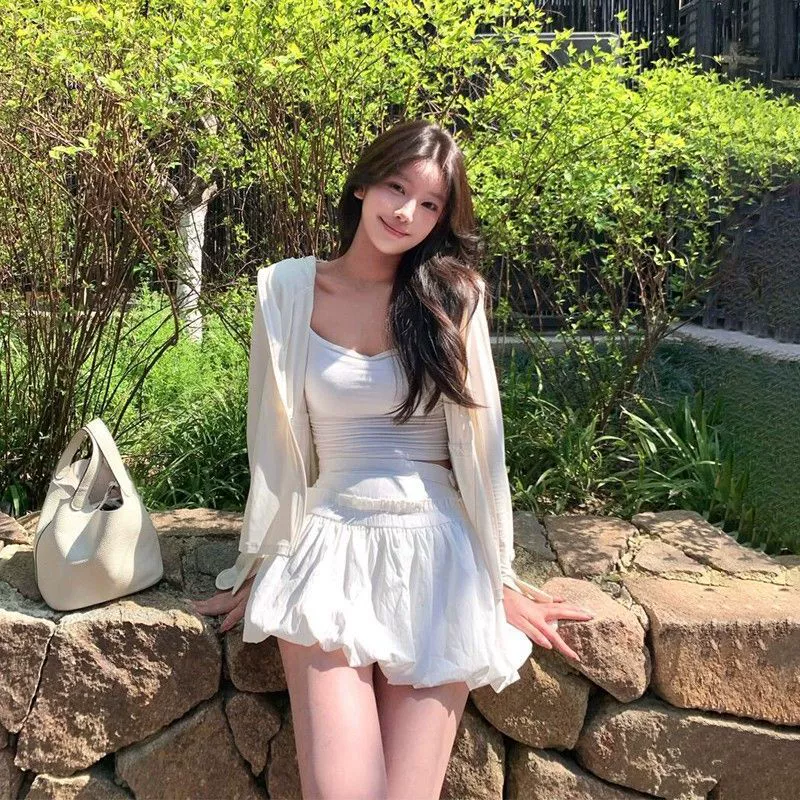 Уличная солнцезащитная одежда, женская короткая одежда для велоспорта, летняя новая свободная ультратонкая дышащая куртка из ледяного шелка с капюшоном для похудения