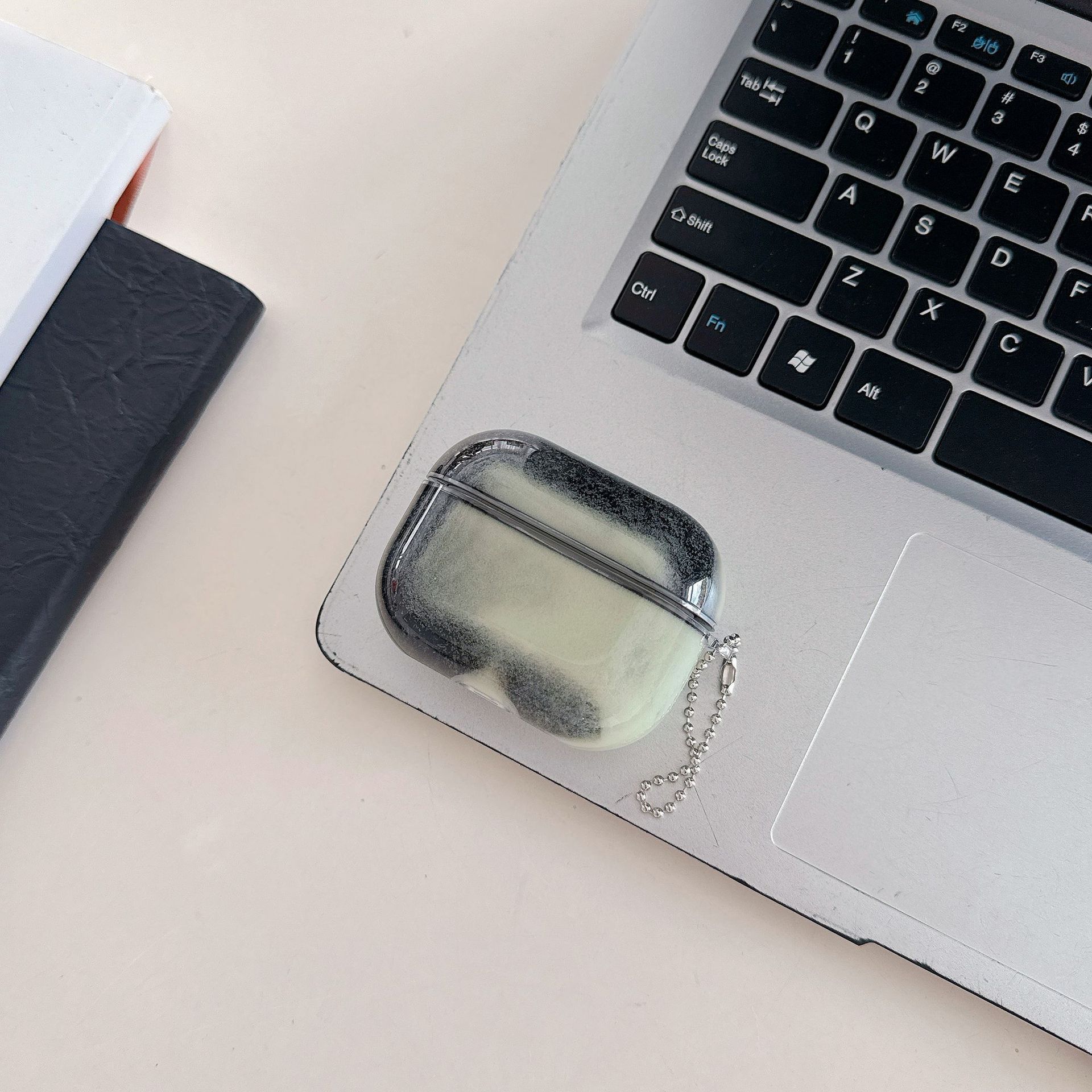 Funda para Auriculares Bluetooth AirPods 4 Pro 3 de PC Carcasa Dura Con Cadena image 8