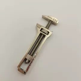 厨房小工具;其他居家日用;塑料工艺品