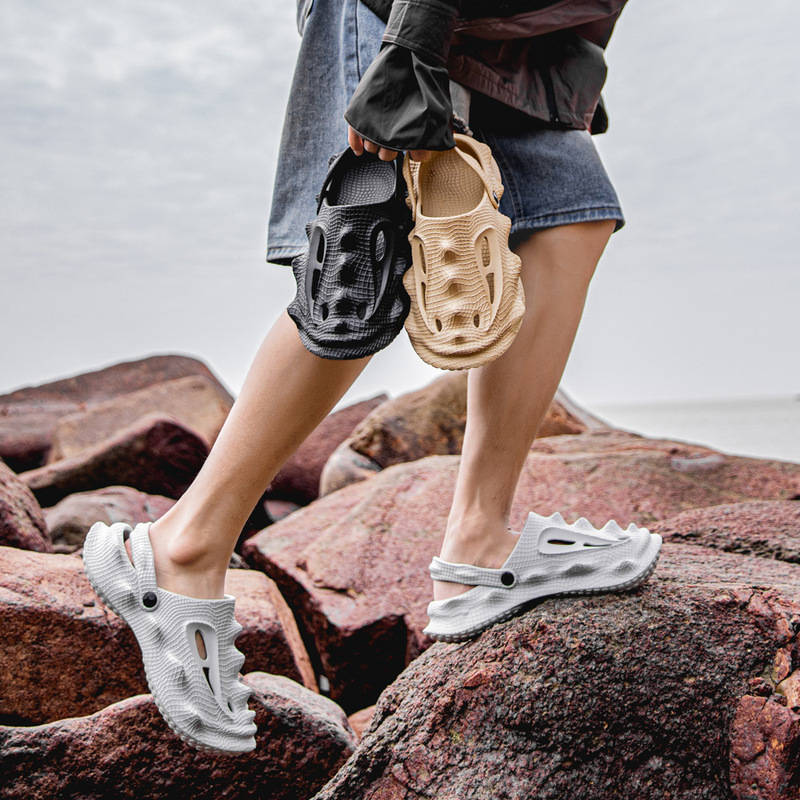 Hole Shoes Men's Summer 2025 New Outfit Dual-purpose Baotou Sandals and Slippers Non-slip Wear-resistant Shoes EVA Sandals