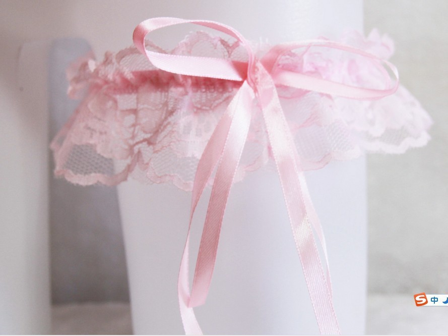 2772244007_2144453331