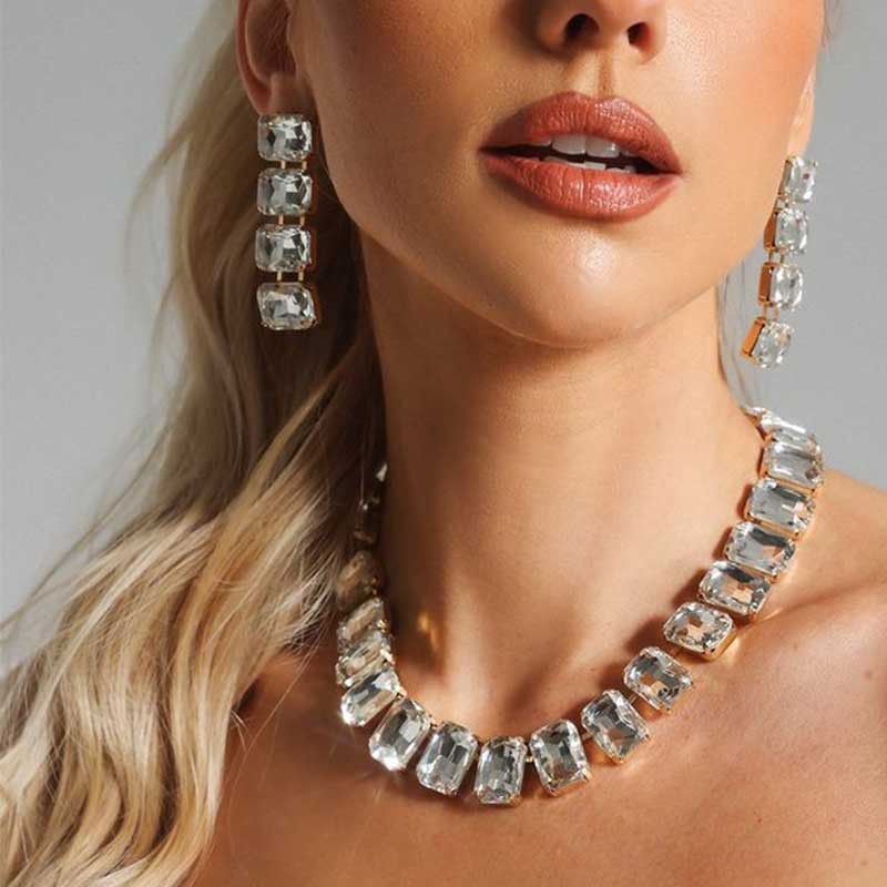 Transfronteriza venta caliente geometría cuadrada conjunto de joyería simple cadena de clavícula de diamante temperamento perno conjunto de joyería femenina