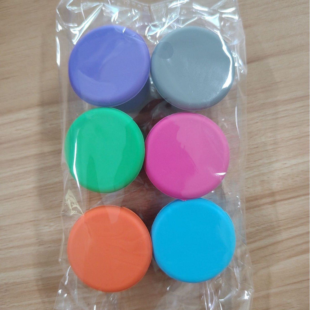 6색 슈트