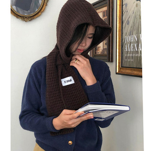 New autumn and winter live broadcast popular Maillard scarf knitted wool hat scarf two-in-one small red blogger shawl