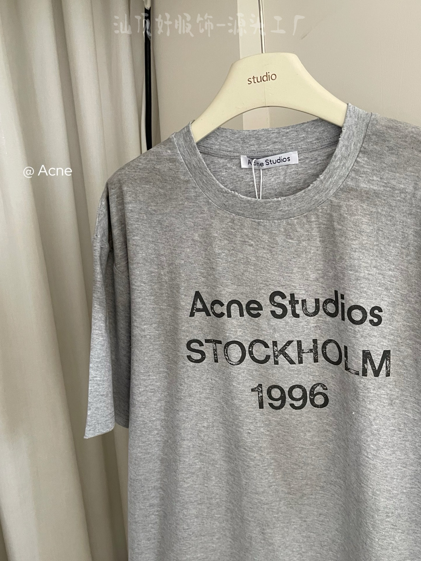 {天井版} 25夏の新型AC復古黒tee半袖1996文字丸襟百合男女モデル