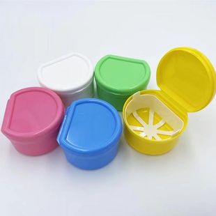 Elderly full-mouth tooth box upper and lower denture box European-style tooth storage box denture box storage cleaning box denture brush suit