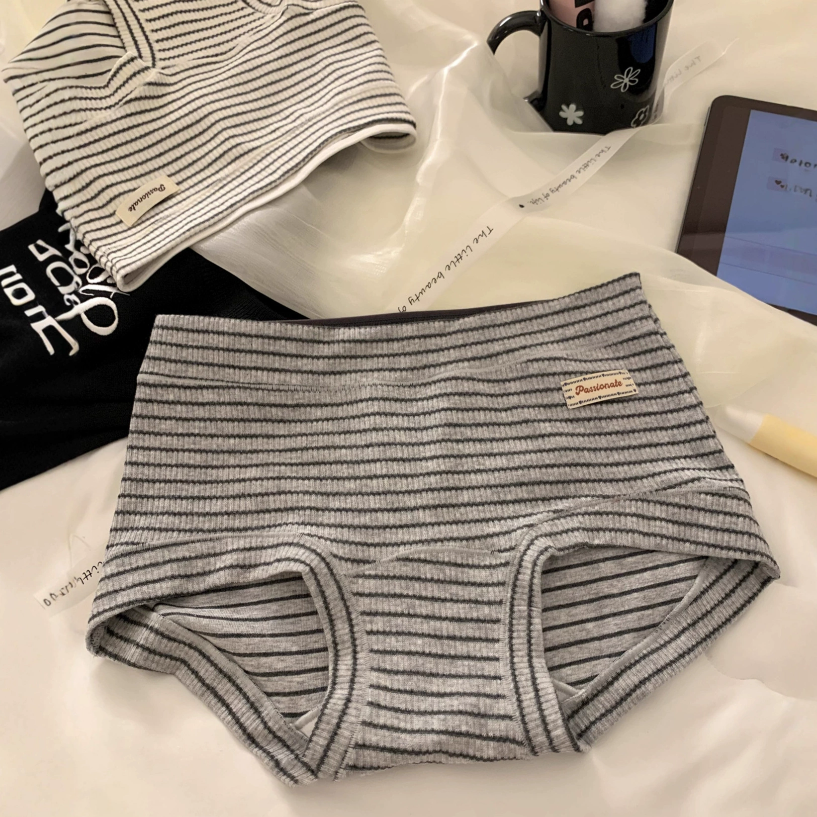 Pack, retro sports pants, cotton trousers, American style