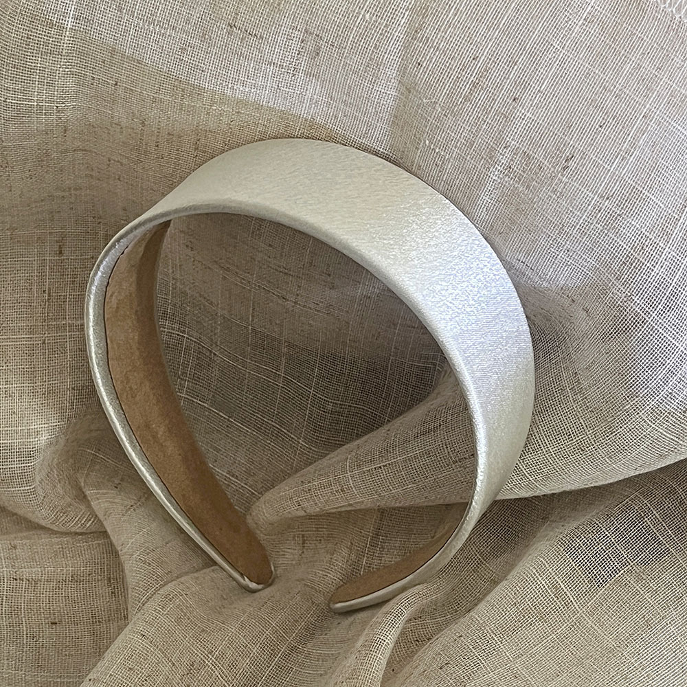 4cm white headband