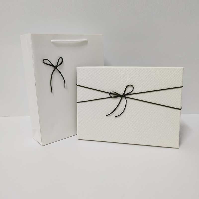 메가 그린 하단 선물 가방