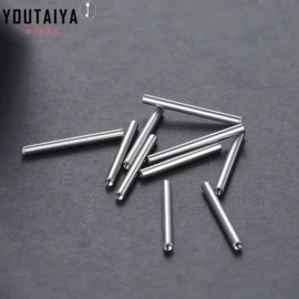 唇饰;鼻饰;舌饰