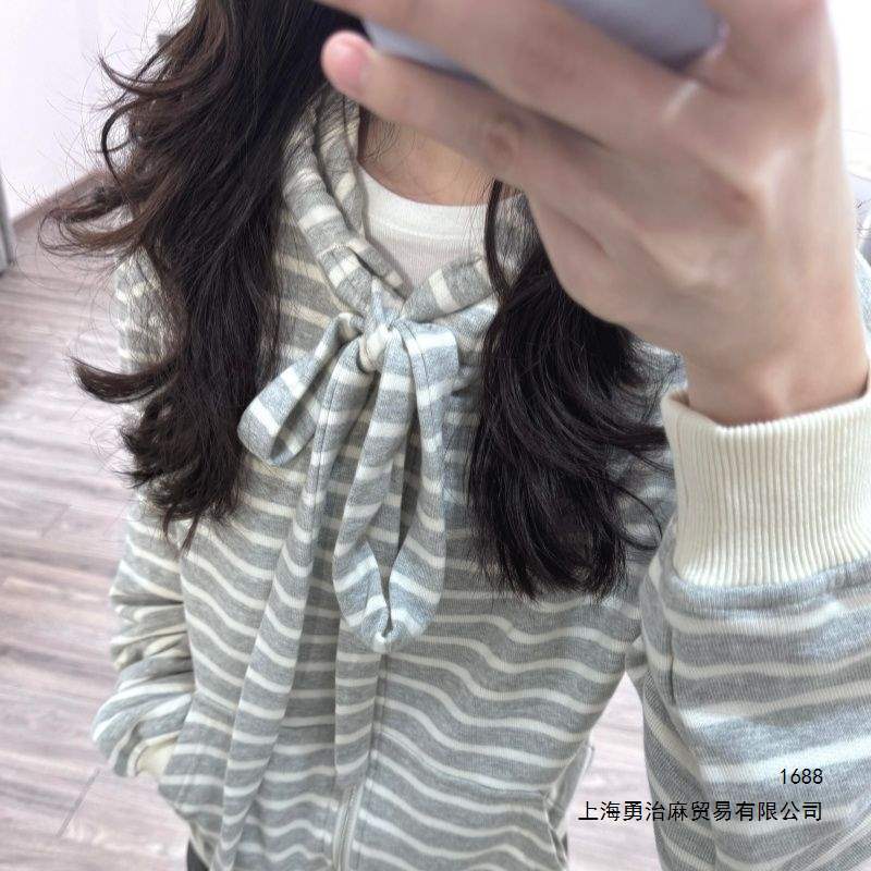 Korean style striped hooded sweatshirt for women, new spring and autumn style, bow tie, loose fit, slimming zip-up jacket, versatile top.