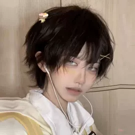 假发长卷发;长直发假发;假发短卷发