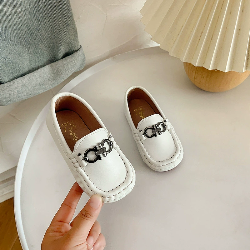 Детские маленькие кожаные туфли, детская обувь на мягкой подошве для малышей, 1-3-7 лет, швейные туфли с квадратным носком в корейском стиле, туфли-бини для мальчиков, танцевальная обувь