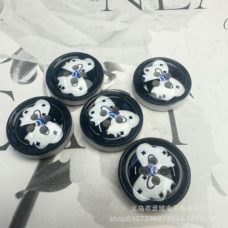 卸売かわいいラウンド漫画四つ目ボタン diy セーター手作りイラスト愛リンゴジュエリーヘアアクセサリーボタン|undefined