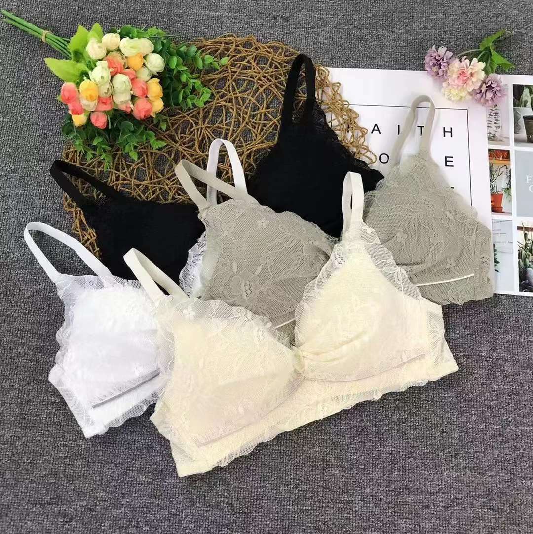 Nuevo sujetador inalámbrico moda encaje jacquard transpirable cómodo clásico tres breasted ropa interior para las mujeres al por mayor