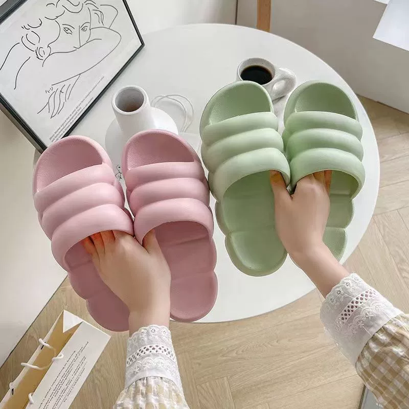 Модная пара холодных тапочек 2025 женский летний новый интерьер для дома сетка красная носишь холодные тапочки для мужчин