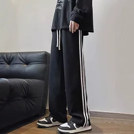 男士阔腿卫裤怎么选?港风直筒休闲运动裤解析