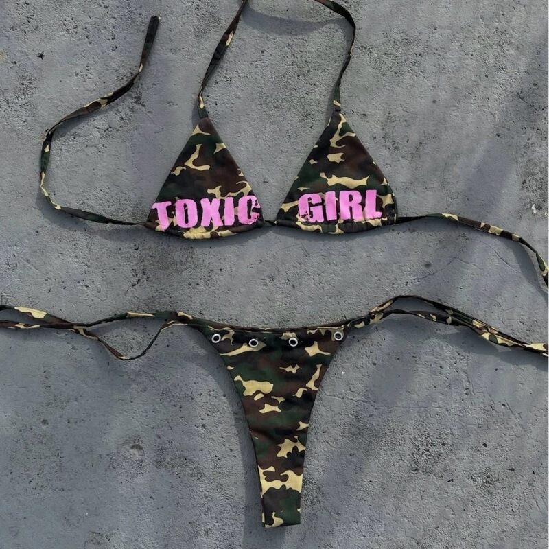 American-Style Spicy Girl Style Camouflage Triangle Cup Bikini, Tie-String Thong Design, Printed Beach Vacation Swimsuit American-Style Spicy Girl Style Camouflage Triangle Cup Bikini, Tie-String Thong Design, Printed Beach Vacation Swimsuit