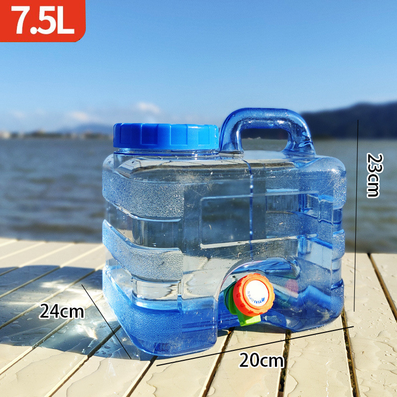 Cubo al aire libre Cubo de almacenamiento de viaje autónomo para automóvil Cubo portátil de agua mineral pura Cubo con grifo engrosamiento en el campo