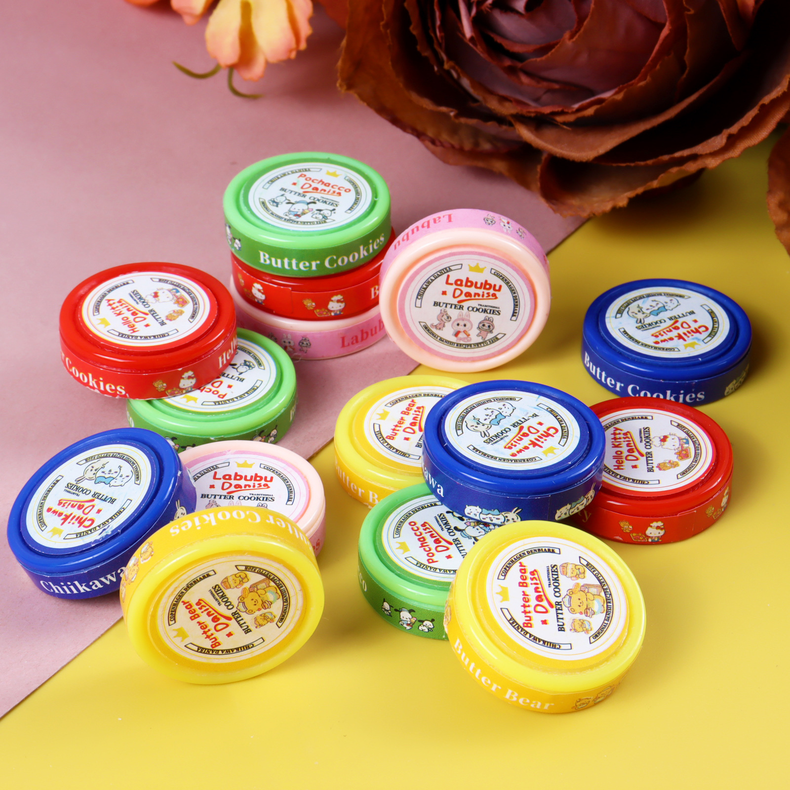 Simulation Food Toy Cartoon Danish Cookie Box DIY Cream Glue Doll House Kidsren's Toys Resin Jewelry