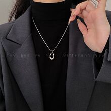 银色水滴金属项链女2023新款爆款轻奢小众冷淡风锁骨链高级感配饰