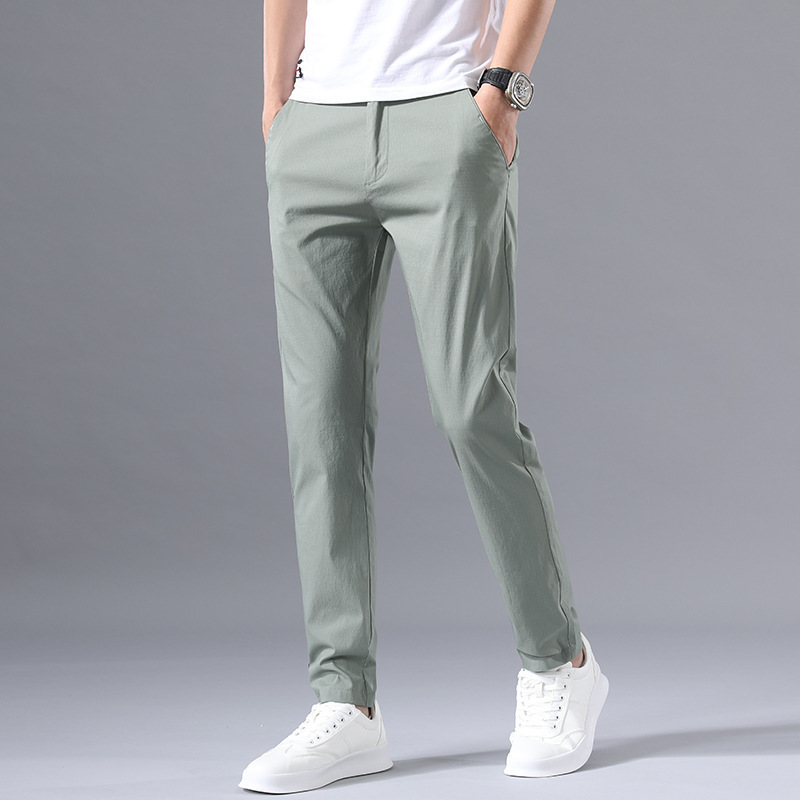 Light green / 28