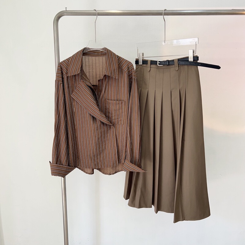 23 Tencel! Yc8565 Niche Designer Style Striped Collared Shirt with an Intellectual and Stylish Vibe, Wholesale from Shenzhen