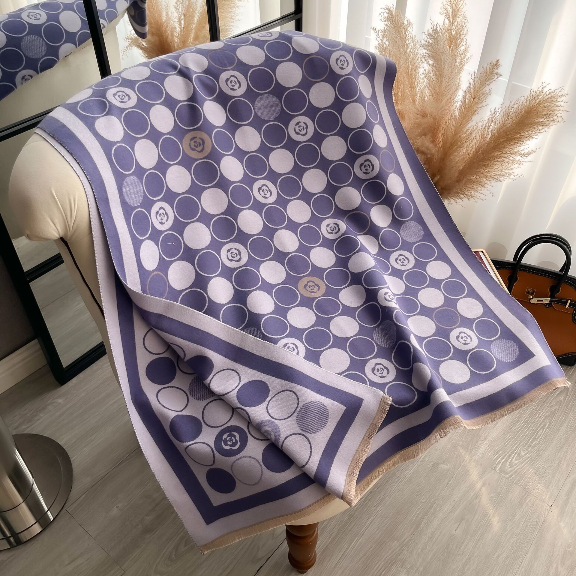 Camellia impresa de alta sensibilidad punto de onda imitación de cachemira bufandas calientes para mujeres bufandas cortas bordas bufandas calientes otoño invierno