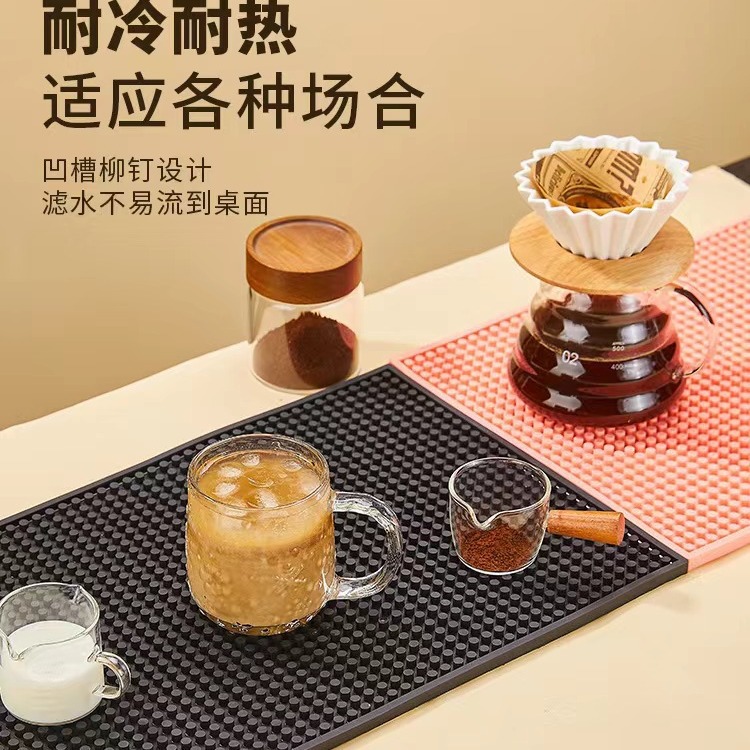 工厂供应橡胶 滤水垫酒吧垫 吧台垫隔水垫 啤酒垫 家用塑胶垫批发