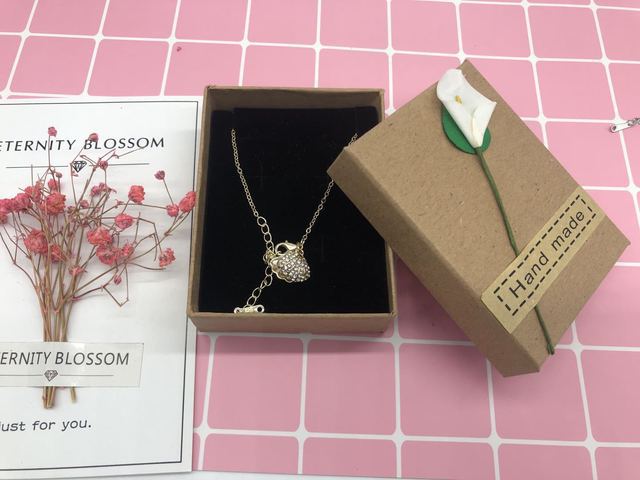 15692188413_956733853.640<i></i>x640