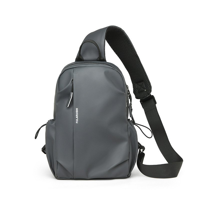 Nuevo bolso de pecho para hombre, bolso de mensajero de tendencia casual, bolso de hombro impermeable deportivo, mochila de viaje ligera de moda al por mayor
