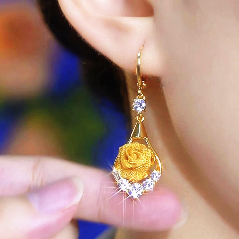 Rose Earrings for Women, Light Luxury, Fashionable and High-End Earrings, Sweet Temperament, Versatile Earrings, Simple Trendy Jewelry Wholesale