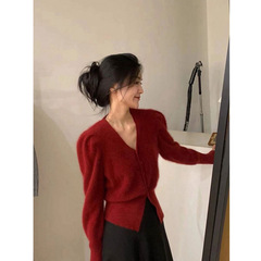 女装本命年设计感炸街别致绝美新年红色软糯针织开衫毛衣外套女新