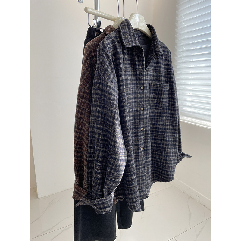 Thickened Brushed Wool Small Plaid Shirt for Women! 24 Autumn and Winter Retro Neutral Layered Mix and Match Casual Shirt Jacket